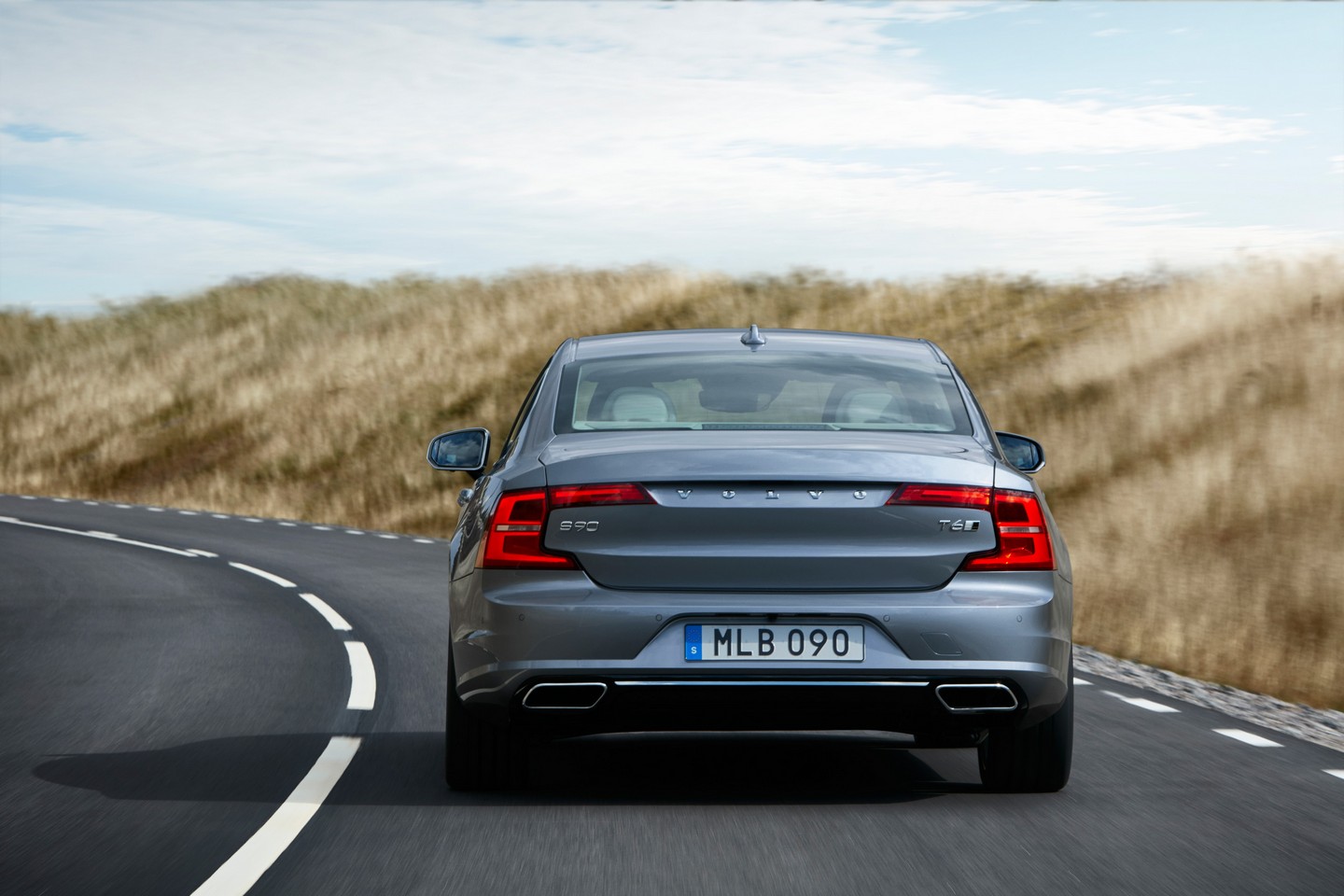 Volvo S90 2016